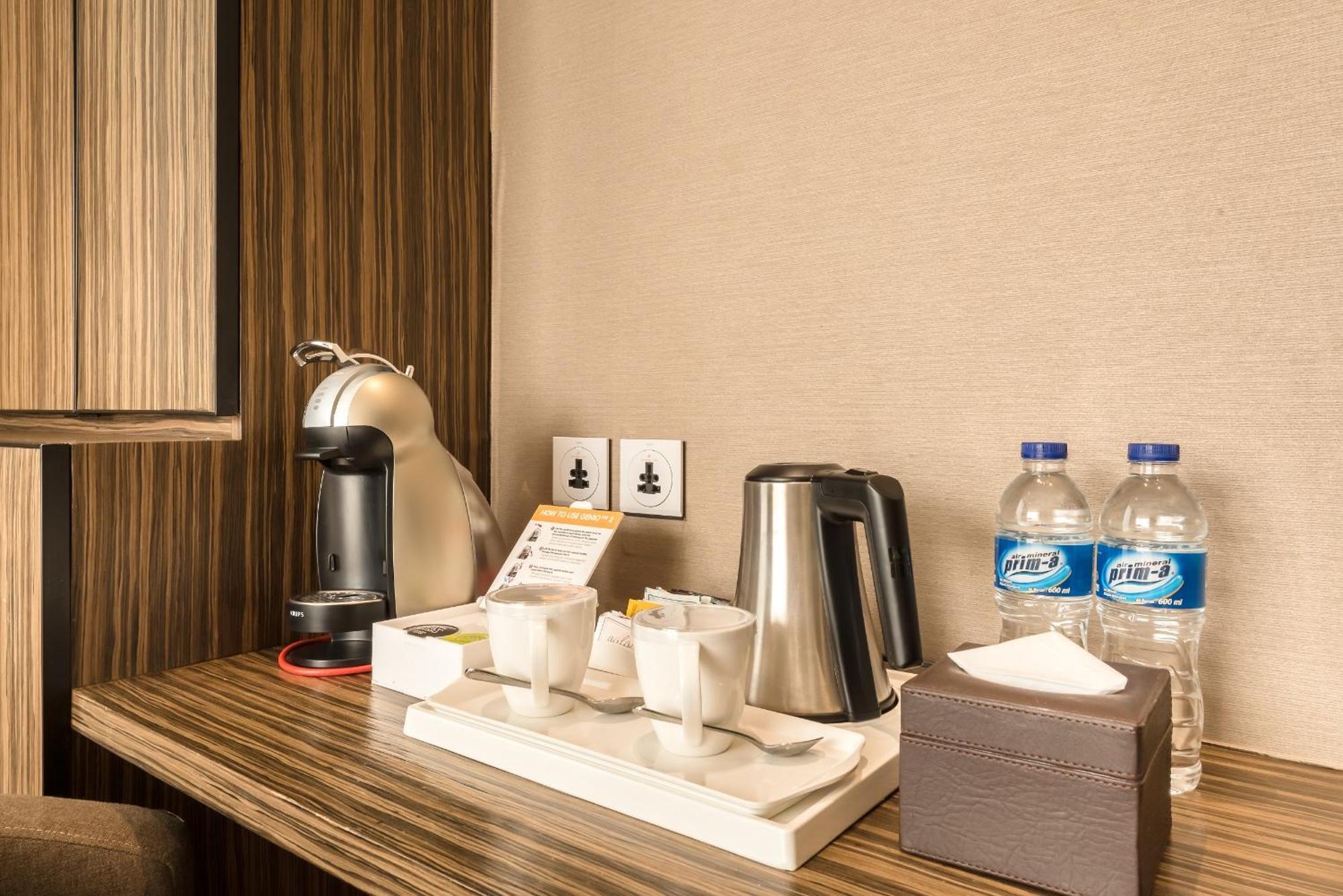 แอชลีย์ วาฮิด ฮาสยิม จาการ์ต้า Hotel จาการ์ตา ภายนอก รูปภาพ